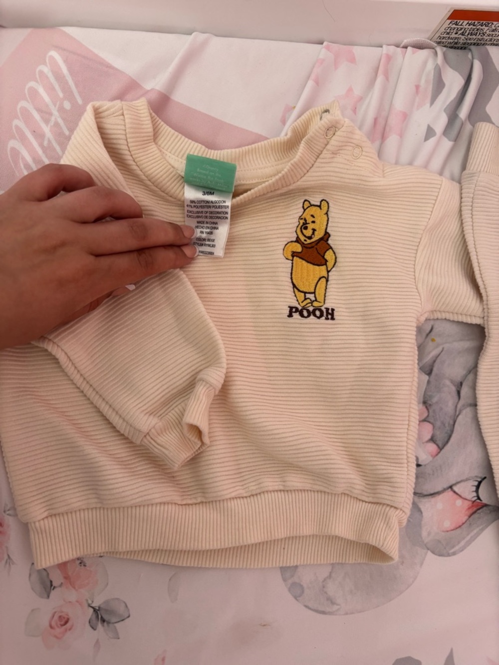 Winnie the Pooh Cream Ribbed Baby Matching Set